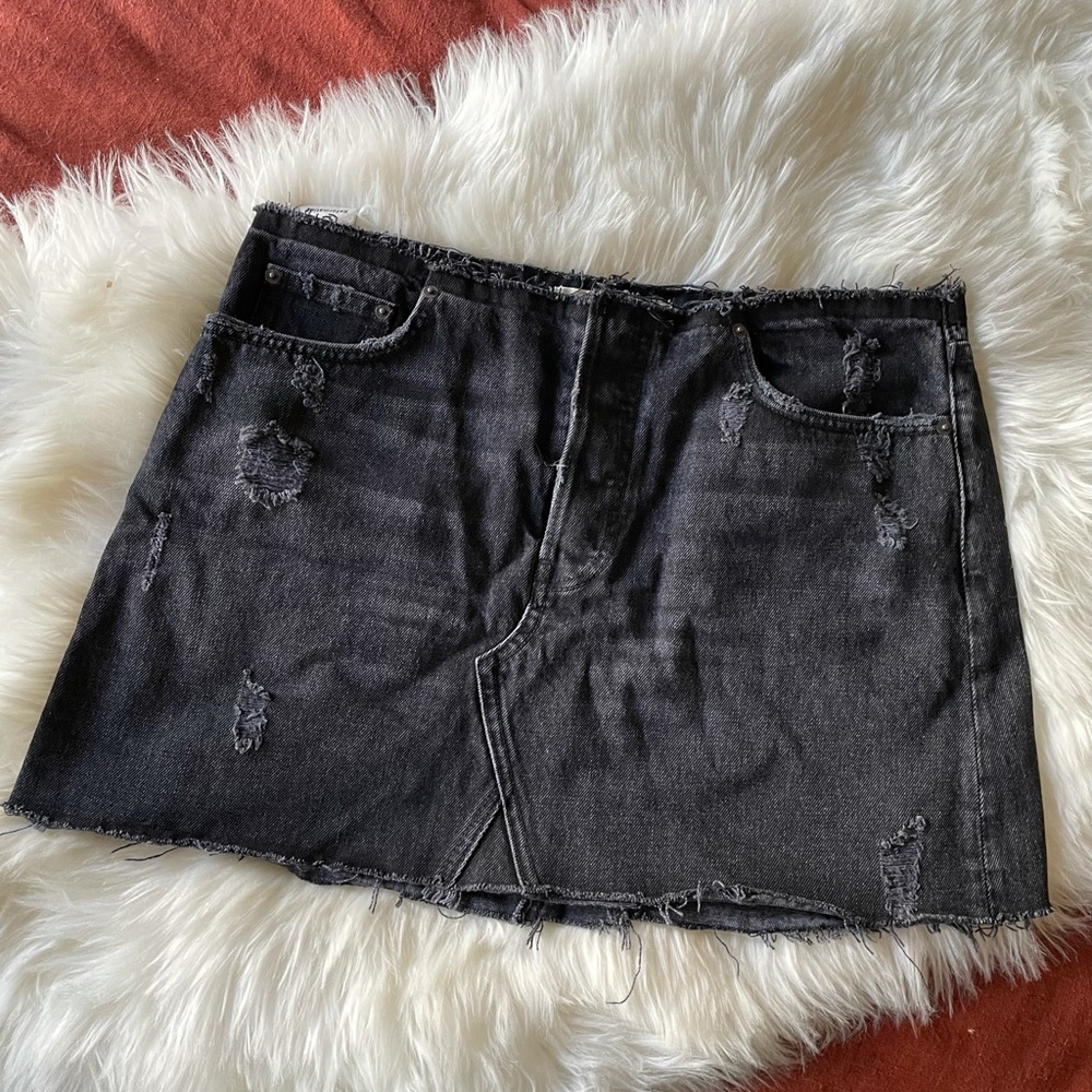 Reformation Black denim mini skirt Westin Raw 31 EUC L XL Y2k